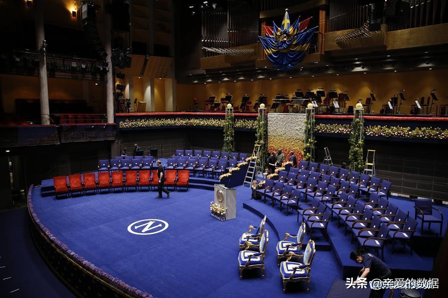 冒险的回报:五年压中两次诺贝尔文学奖,这家出版社仅两名员工