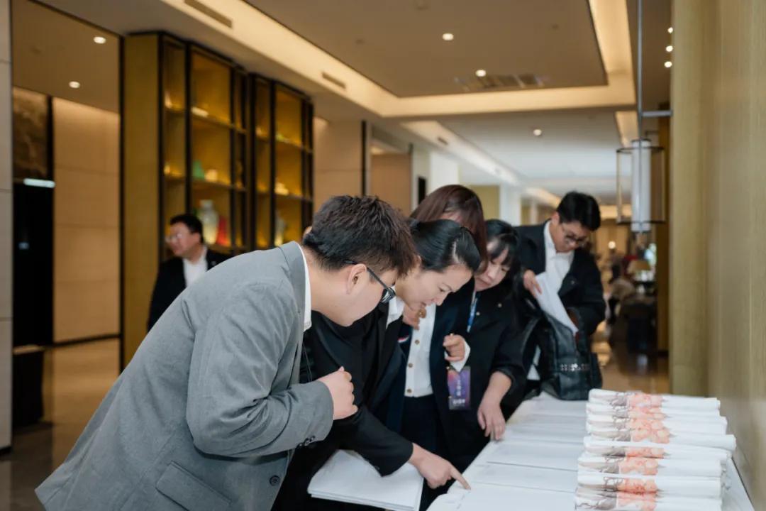 聚焦聚力|堂皇家纺‘22年春夏营销峰会暨新品发布会隆重举行