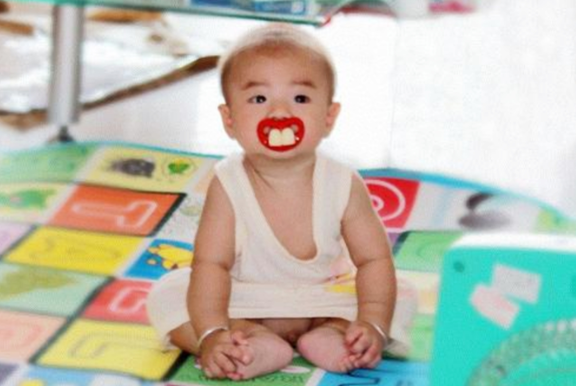 宝宝戒安抚奶嘴后容易哭闹,宝宝戒安抚奶嘴难不难