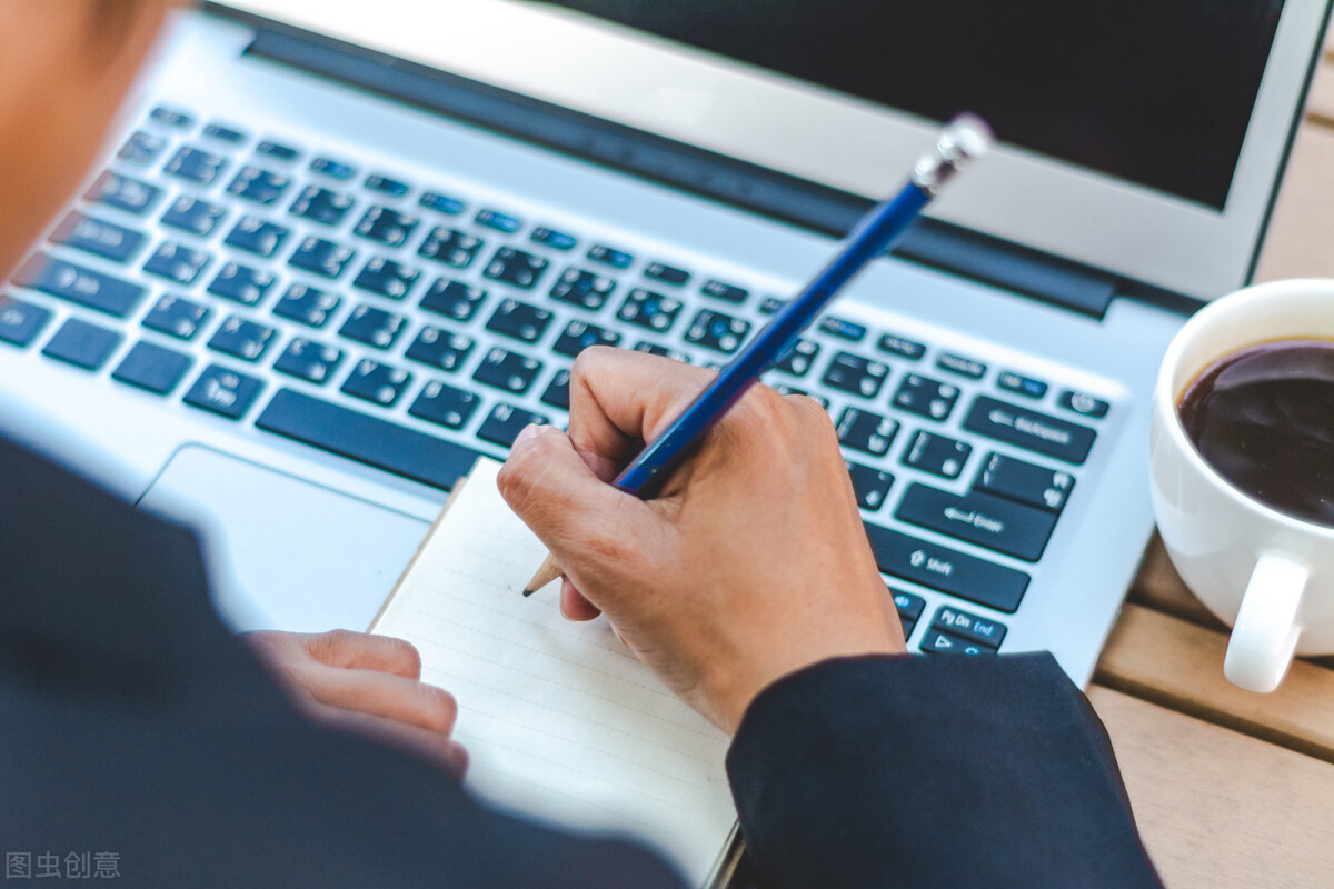 组装机和品牌机哪个有性价比,办公电脑买品牌机还是组装机