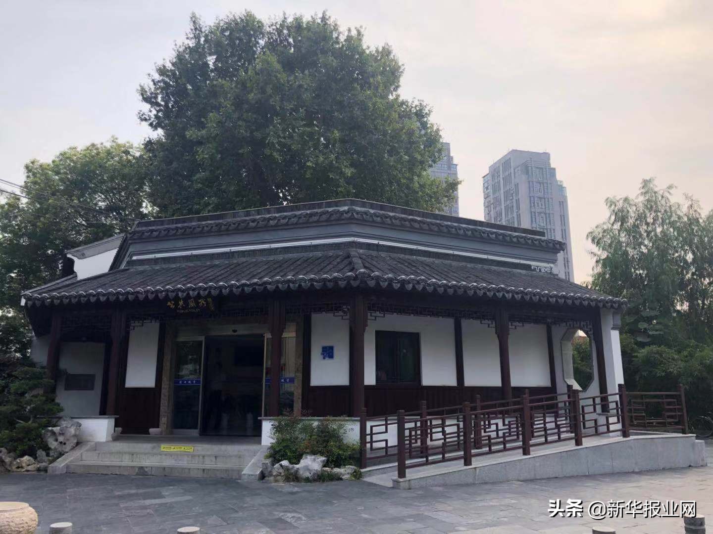 卫生间刷脸识别厕纸机,厕所刷脸取纸机