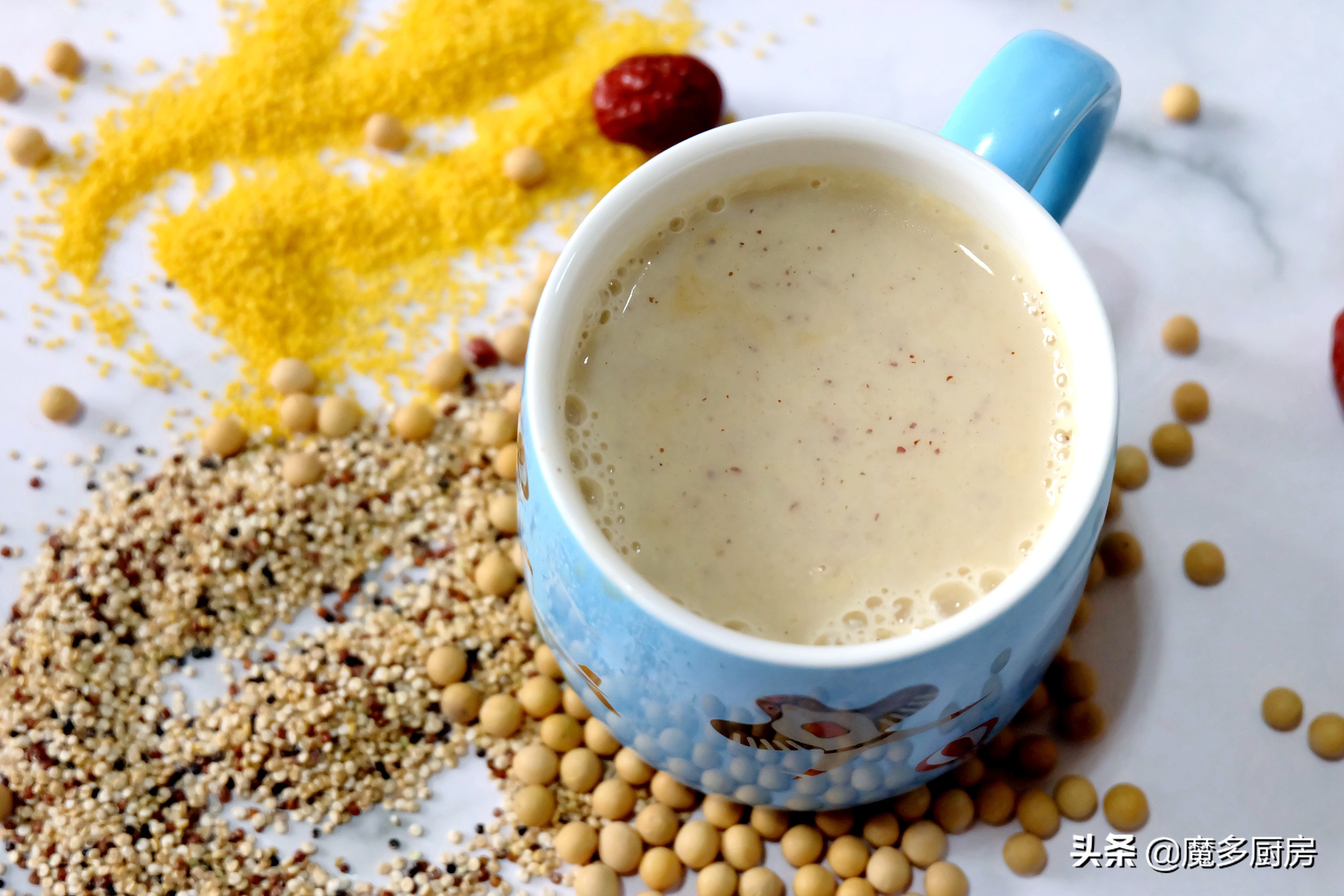 早餐豆浆除了油条还配啥,早餐豆浆不要什么主食