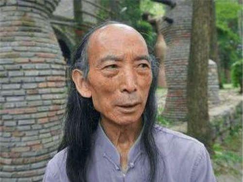 隐居深山20年出山后直接身价上亿,80后小哥在贵州深山隐居