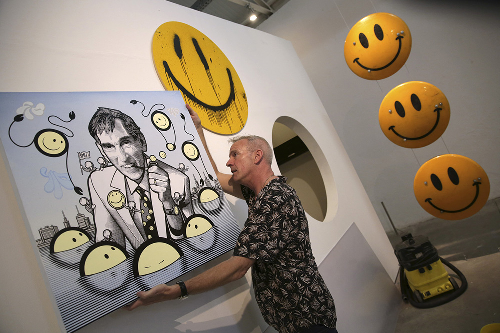 笑脸是什么样的表情,笑脸表情的含义