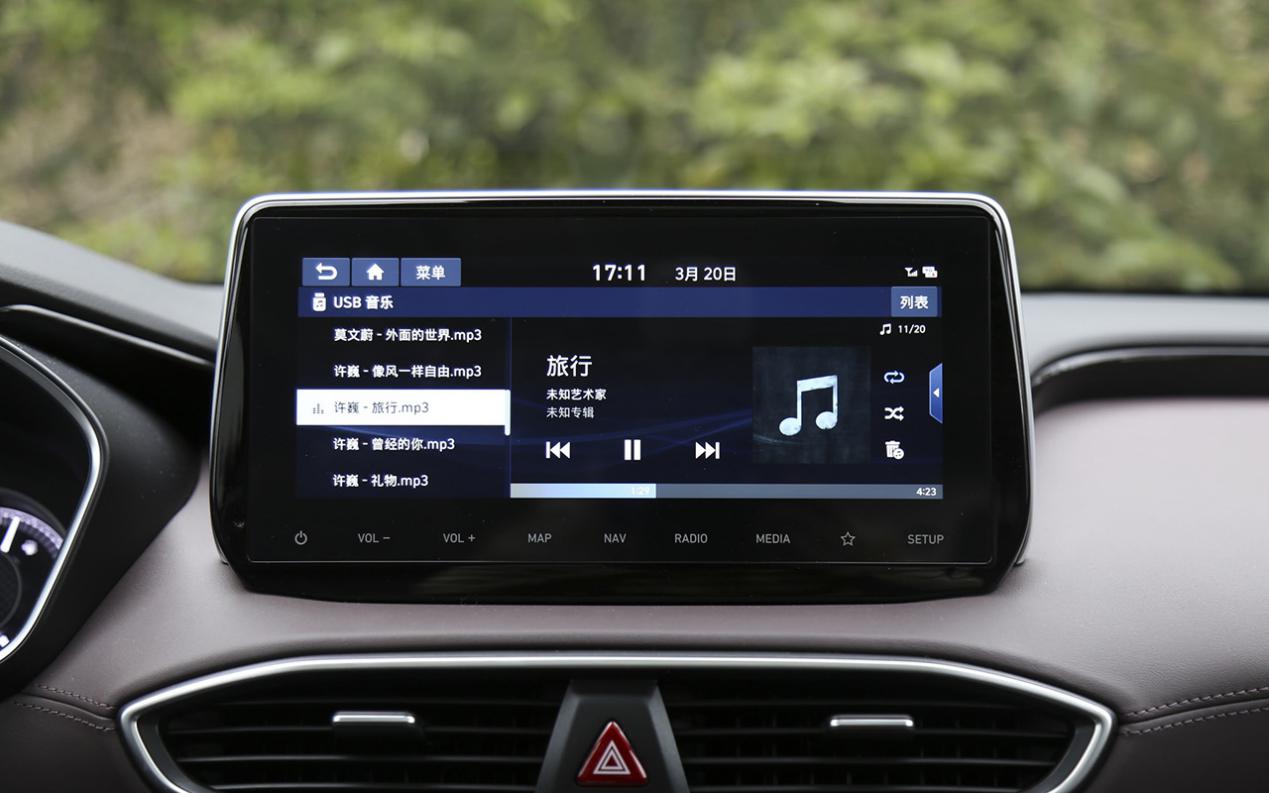 新款现代胜达实车很有霸气感,颜值高空间大省油七座suv