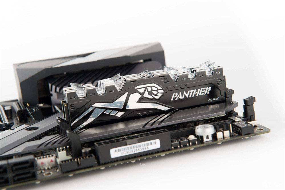 大型3a游戏能存移动固态吗,玩3a需要设置虚拟内存吗