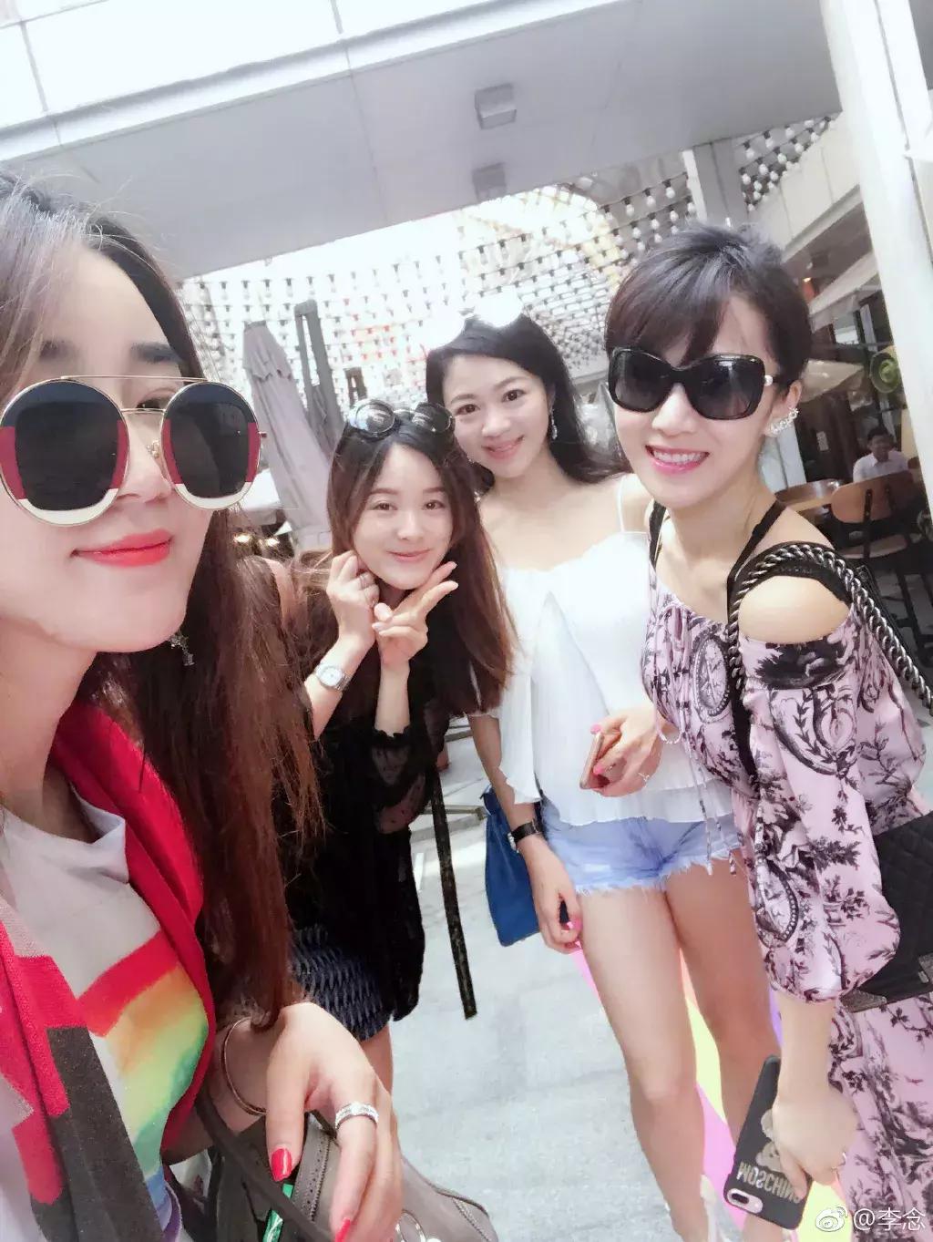 一个包包2万多,一个包包两三万