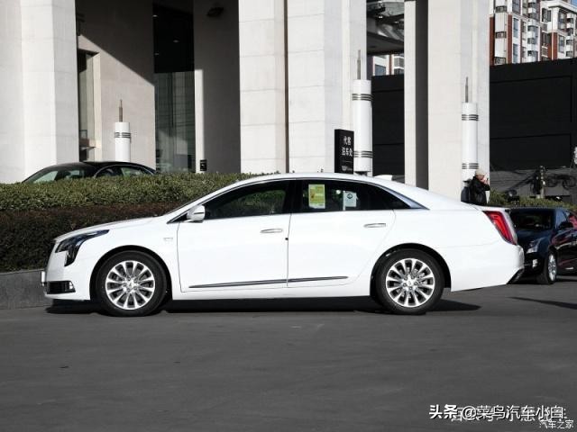 凯迪拉克xts后备箱是好是坏,凯迪拉克18款xts桃木内饰