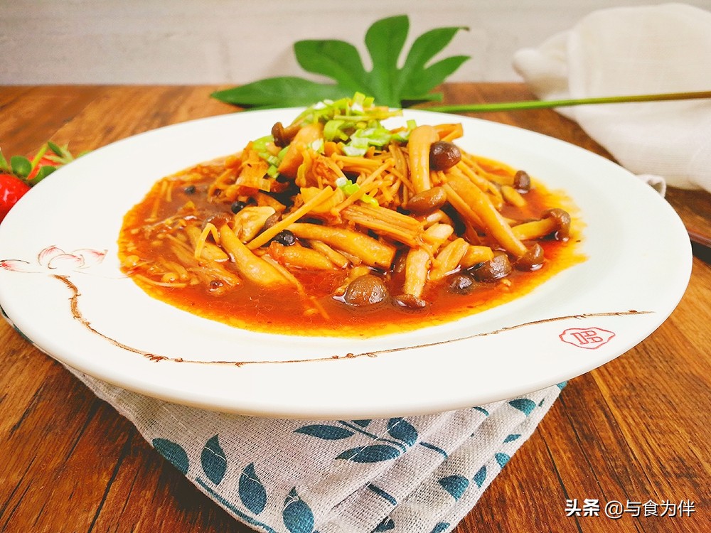 金针菇涮火锅,金针菇怎么涮火锅好吃