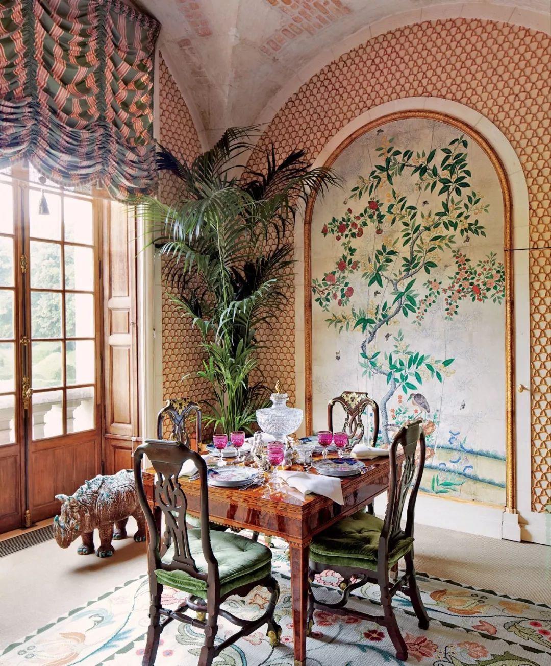 意大利品牌华伦天奴,华伦天奴首席设计师