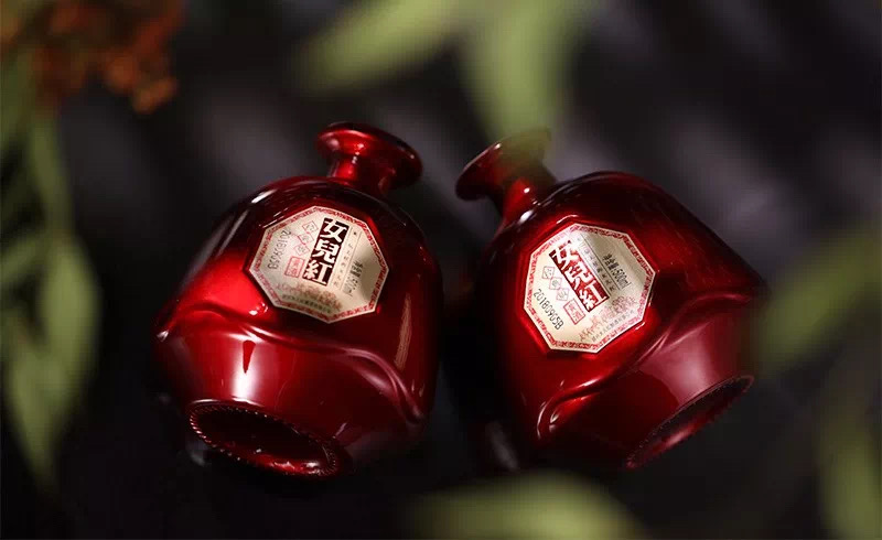 绍兴酒女儿红文化,绍兴女儿红酿酒有限公司的酱酒