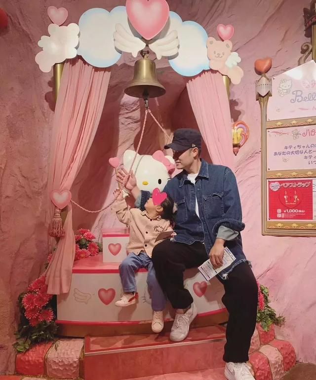 陈赫前妻海边写真,陈赫前妻旅游照