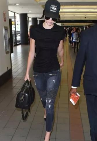 适合40岁左右女人穿的裤子,40岁女人别穿这几种裤子