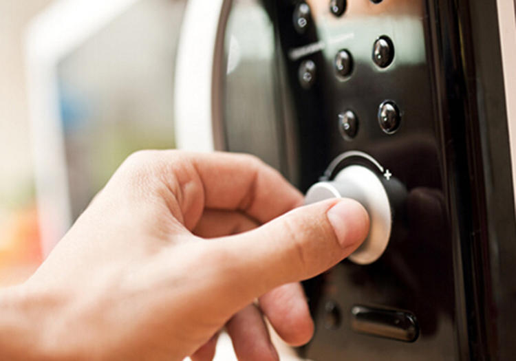 微波炉对比光波炉怎么选,光波炉微波炉哪个更好