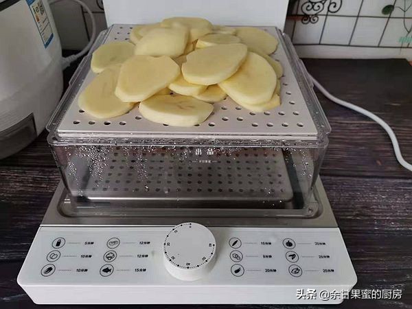 土豆泥加淀粉上锅蒸,蒸土豆泥用什么调料好吃