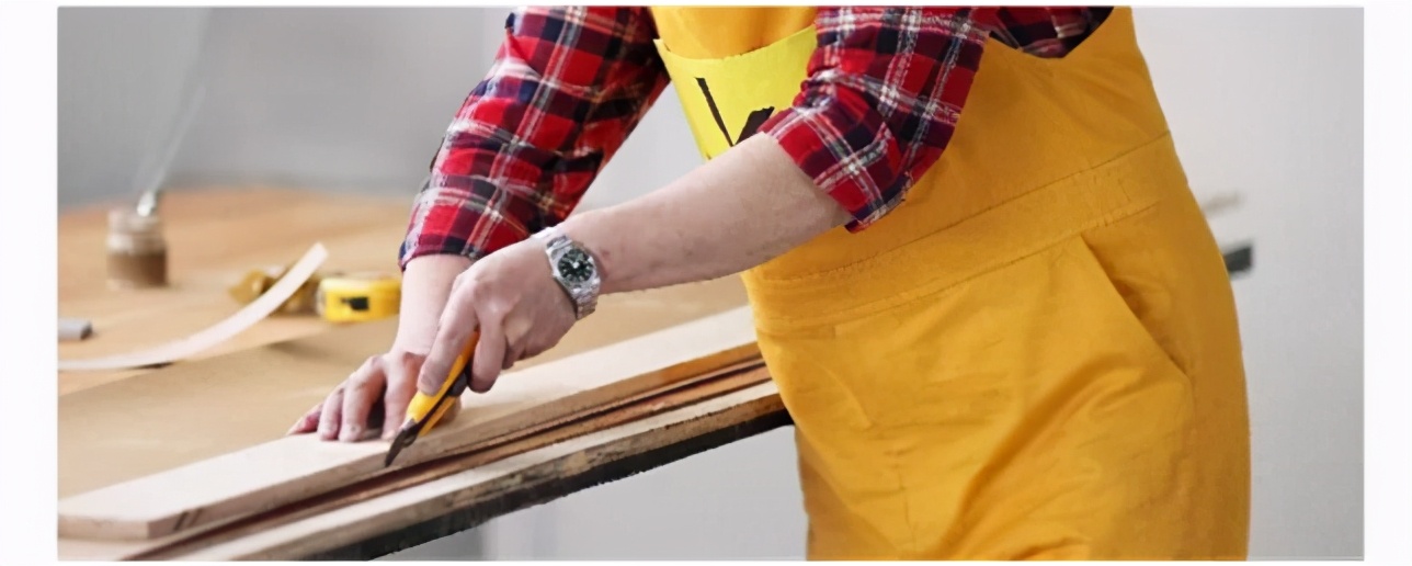 两边房间中间客厅精装房改造,住了一年的精装房要不要改造呢