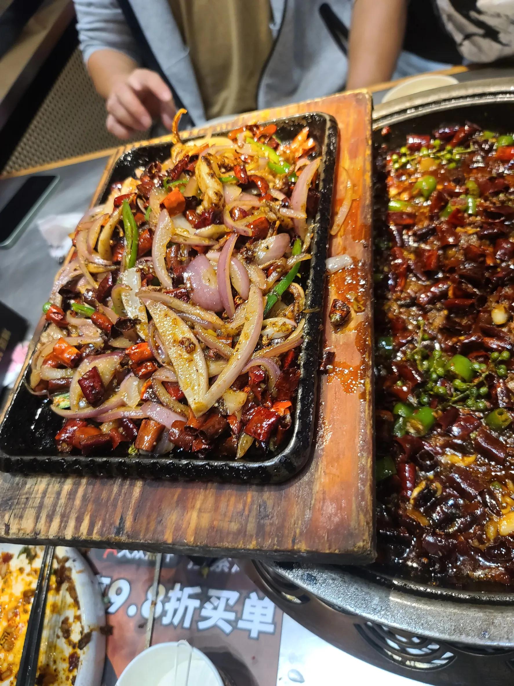 不吃火锅就吃烤匠麻辣烤鱼,成都烤匠烤鱼推荐