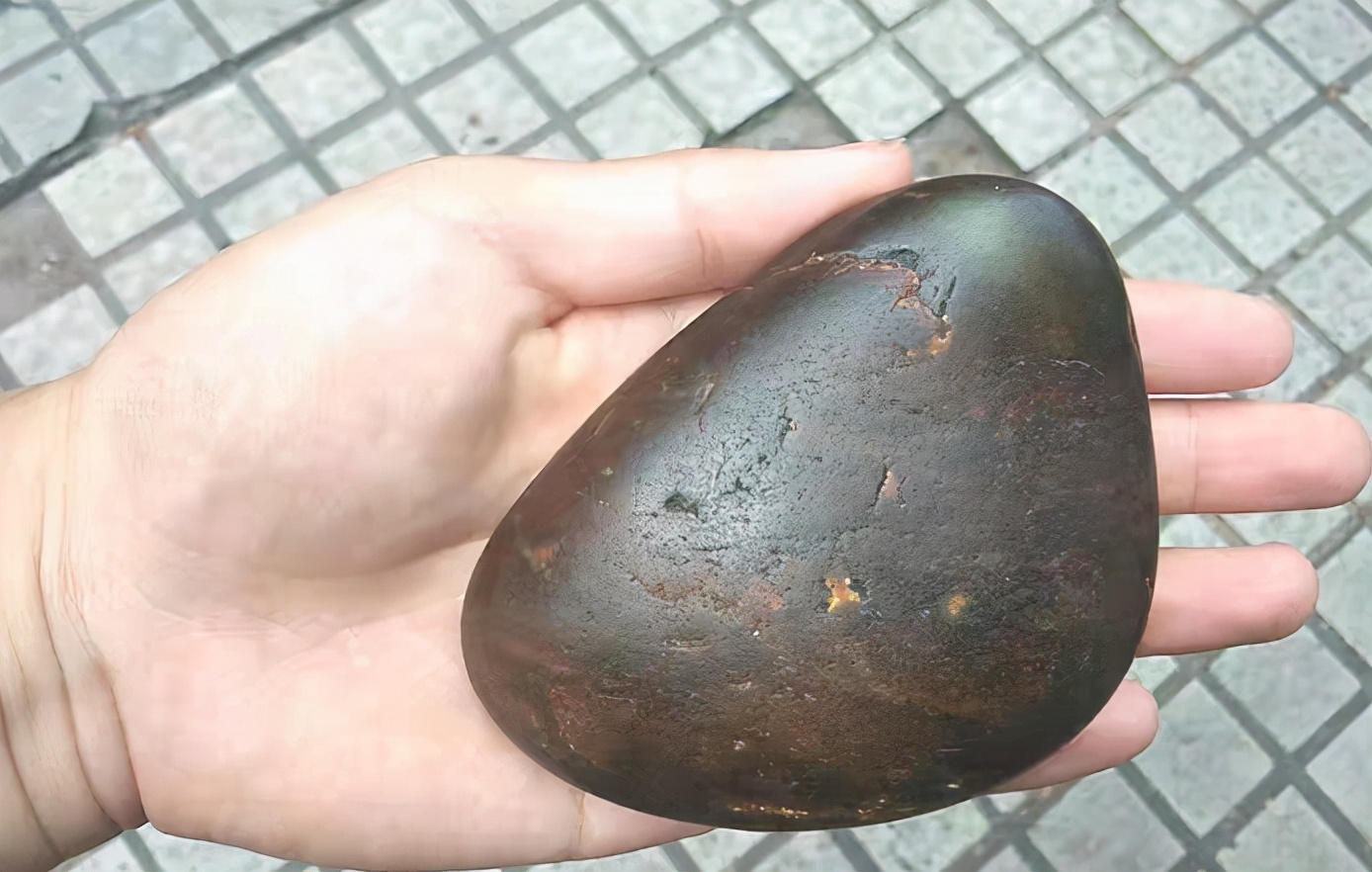 专注和田玉吧，秦汉隋唐叹兴衰，残章断简入梦来。吧主原创