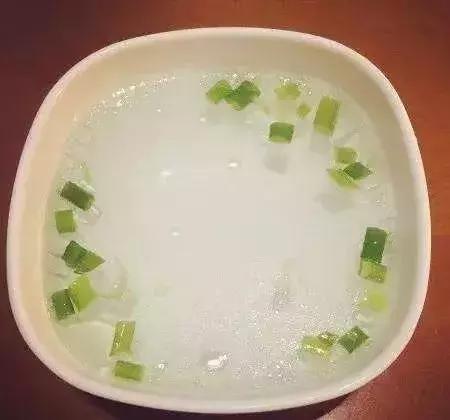 轻微的阴道炎但是很痒怎么办,阴道炎有异味还痒怎么治疗