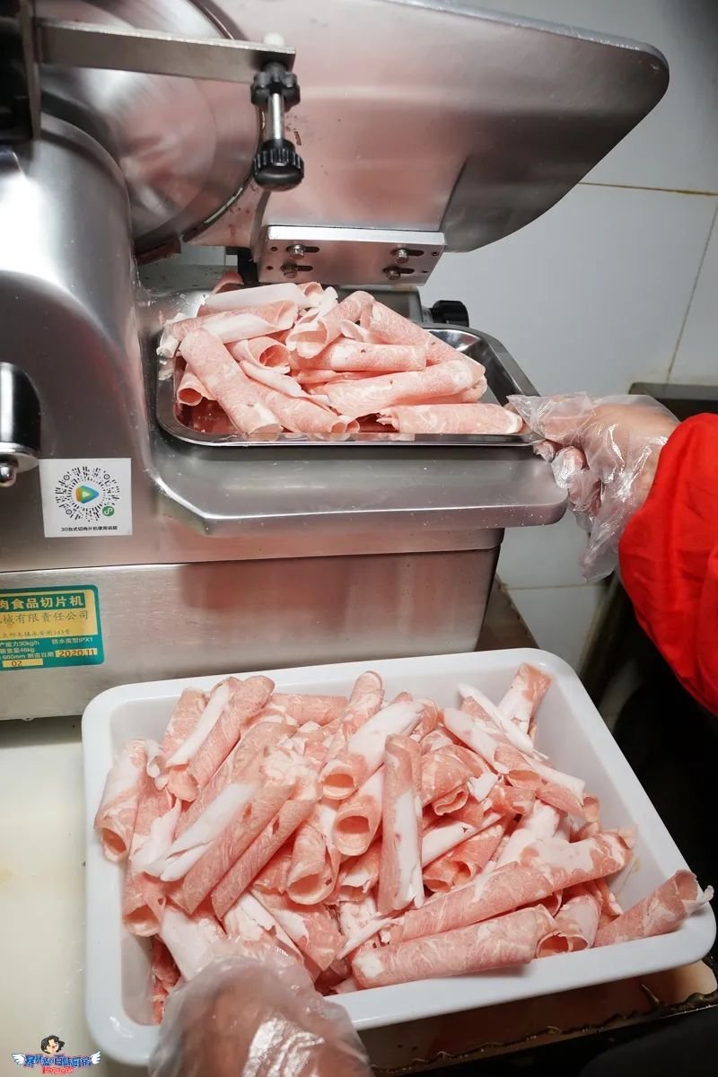 自助烤串涮肉餐厅,川式自助涮烤火锅