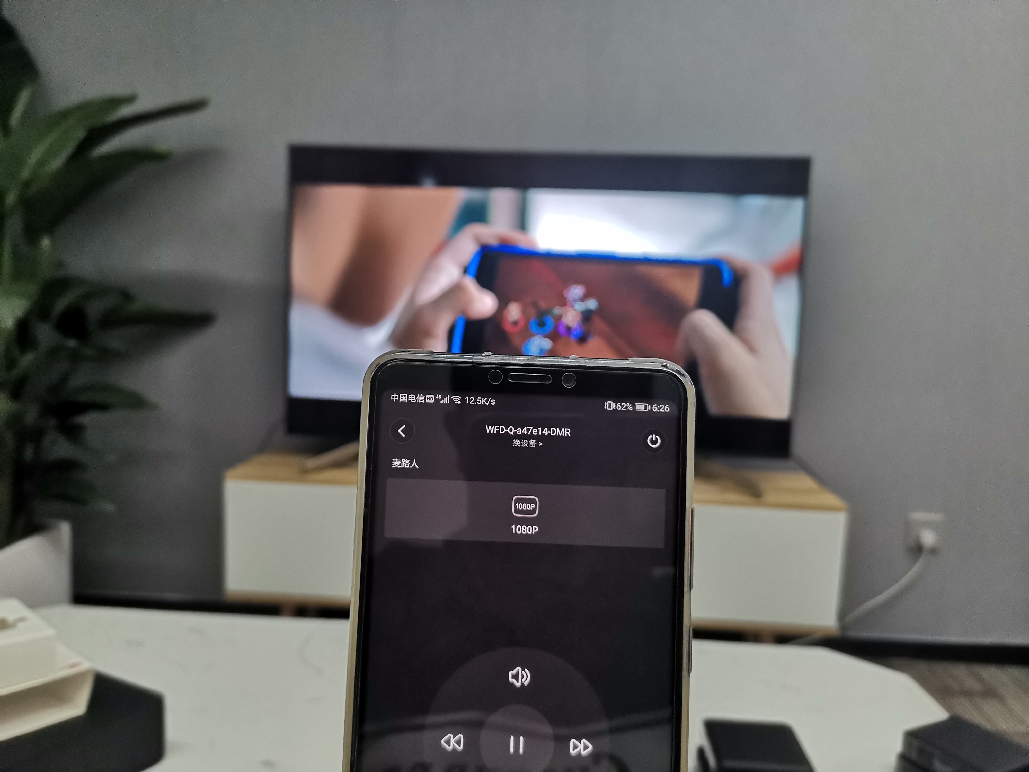 hdmi转vga线如何连接投影仪,投影仪可以不用hdmi线无线连接吗