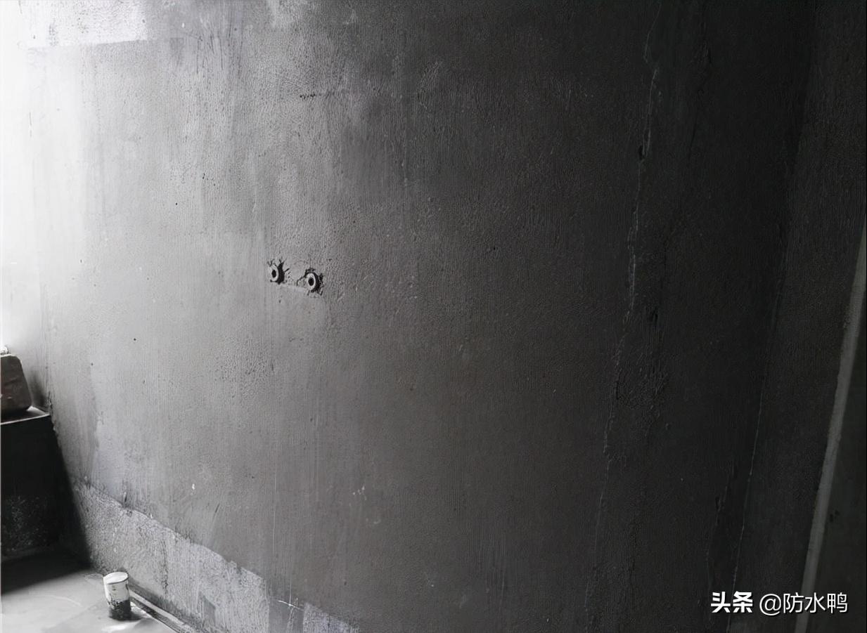 墙面防水怎么做才是正确的,墙面做了防水能用结构胶贴瓷砖吗