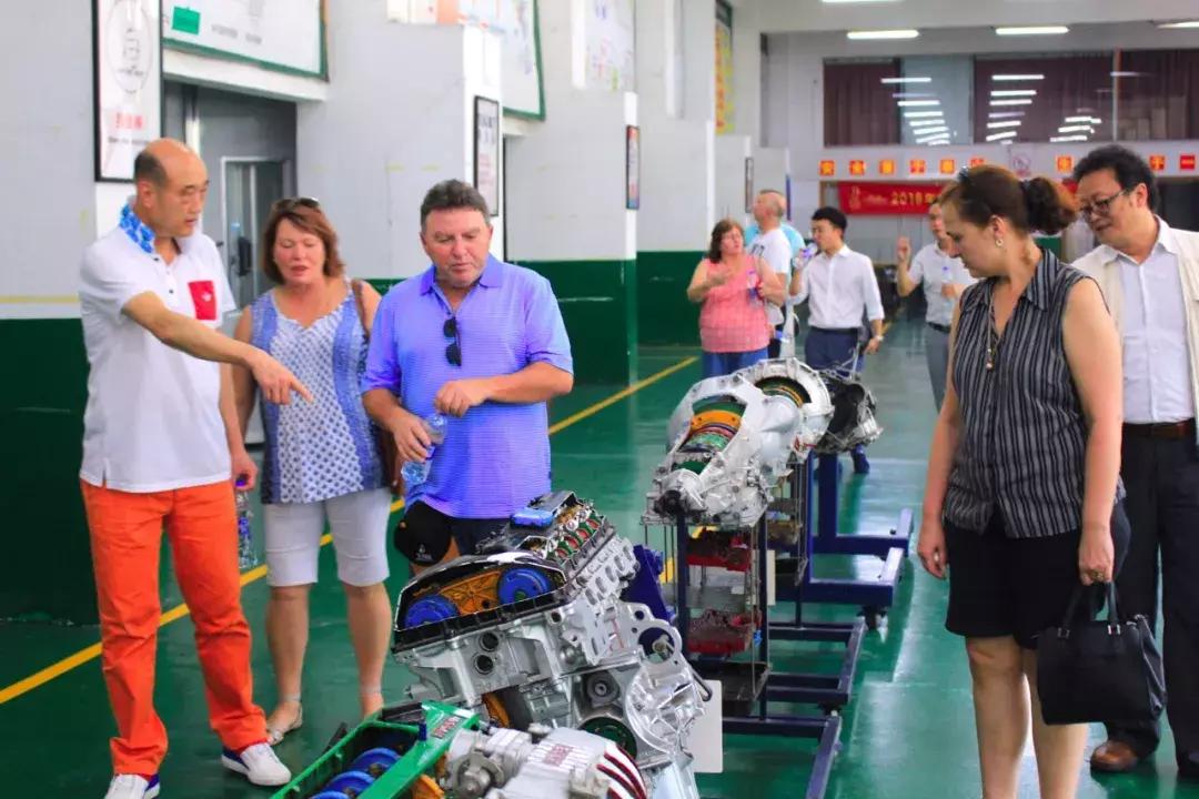 深圳市深德技工学校还有名额吗,深德技校招生