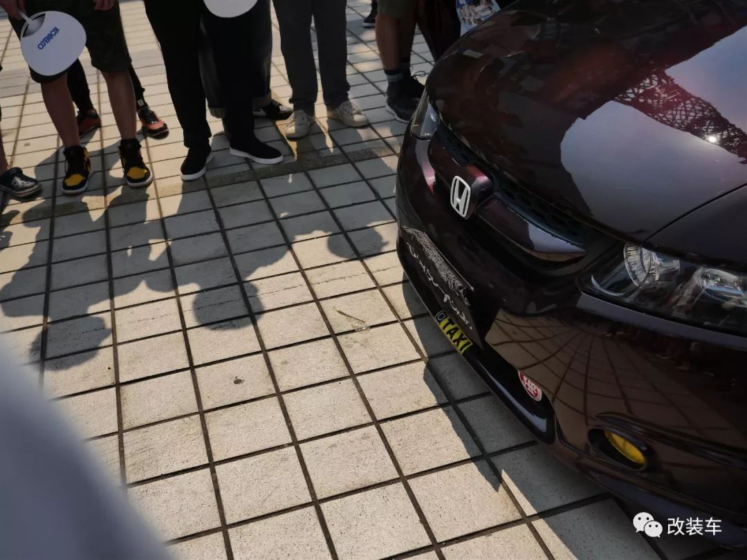 改装车聚会,改装车齐聚车展