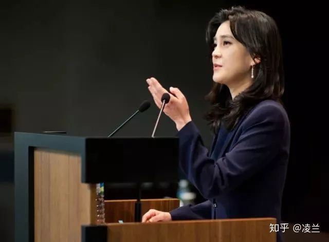 两性警示录:那些靠女人上位的男人们