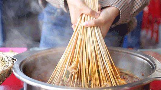 成都top3的“老司机”又开新店！一筷子复刻1985年！