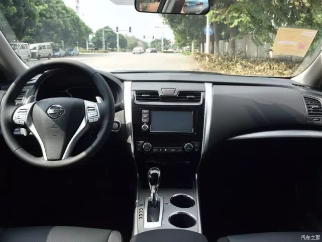 2022款天籁舒适测评,2021款天籁舒适版哪个颜色好看