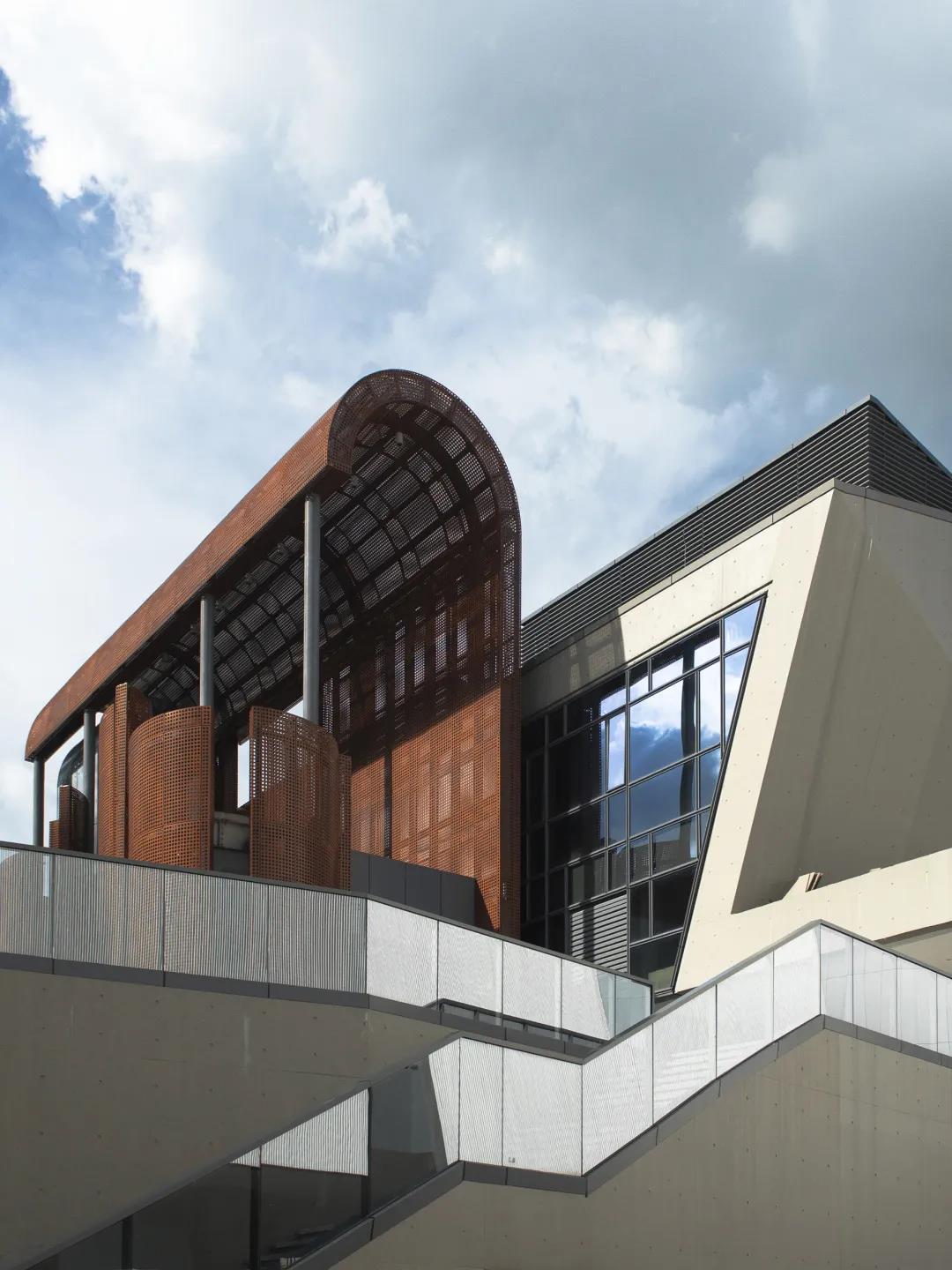 深圳西部崛起湾区超级新城,深圳头部商业综合体