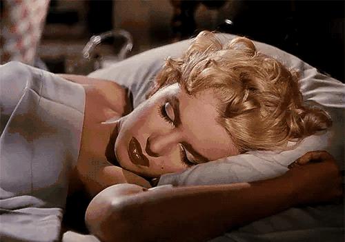 过年被单要换吗,中国的习俗过年要买新衣服吗