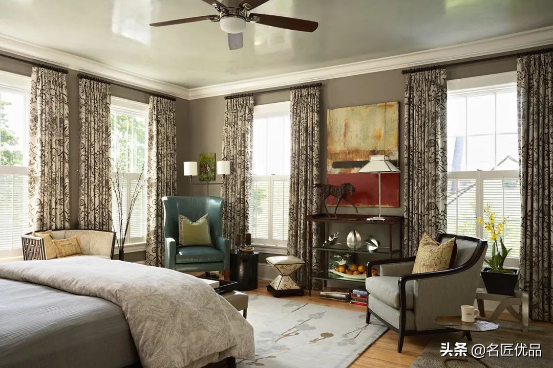 高级灰棕色表现非凡的绅士格调,高级灰棕色成就非凡的高雅格调