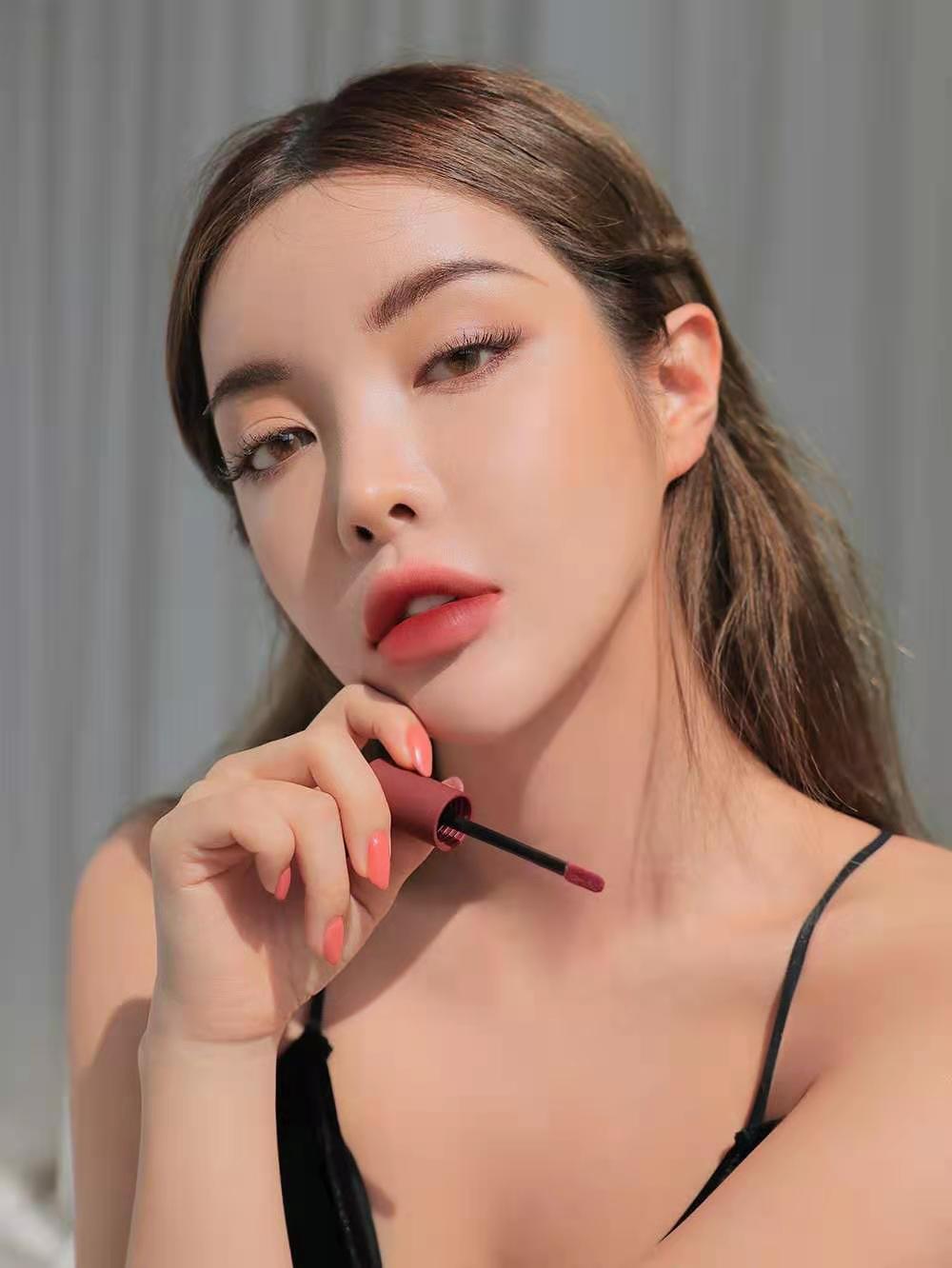 秋冬季节哪些口红适合你？戴上口罩你还涂口红么？