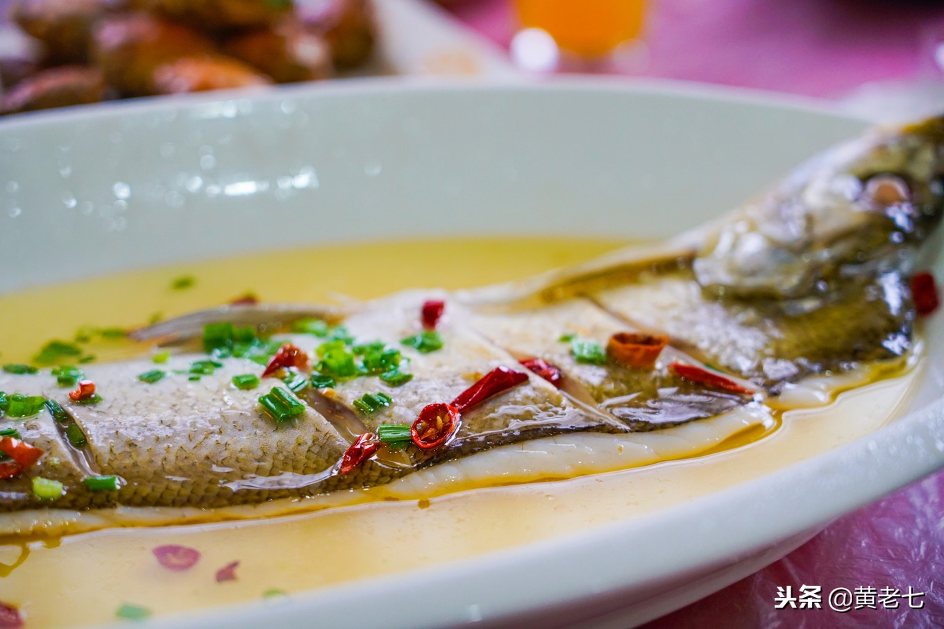 几十年前轰动一时的沙家浜,上海15年前的沙家浜