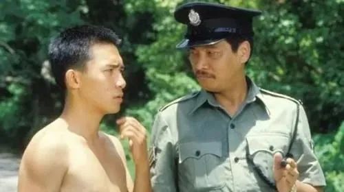 周星驰有没有发文纪念吴孟达,周星驰吴孟达泪奔瞬间