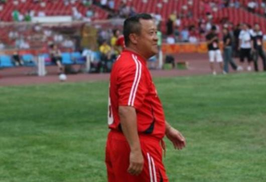 足球小将变身影坛大佬，他用奋斗稳坐大咖之位，因这一点口碑骤减