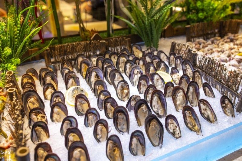 长沙东方船说海鲜自助餐厅自助餐89.9元/1大1小，让你吃到扶墙走