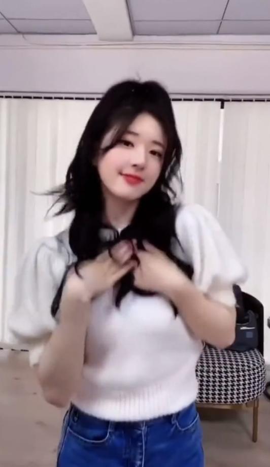 赵露思兔子同款发型,赵露思舞蹈发型同款