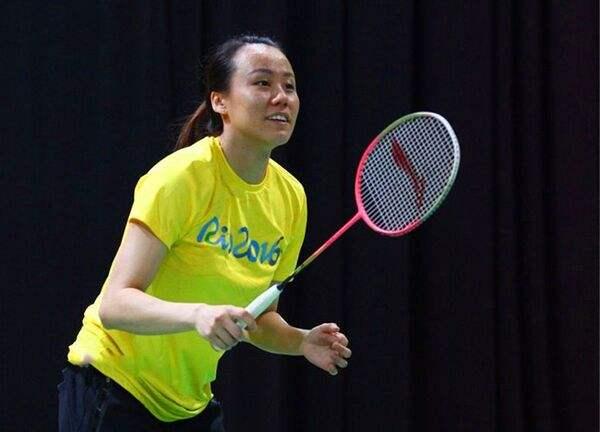 关于李宁羽毛球拍的介绍,李宁ws72s羽毛球拍