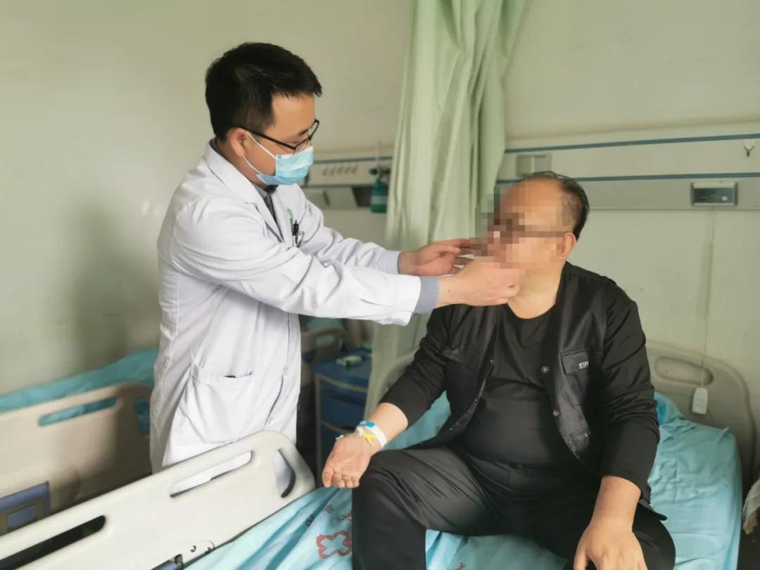 突发右侧偏瘫失语一个月,偏瘫突然失语