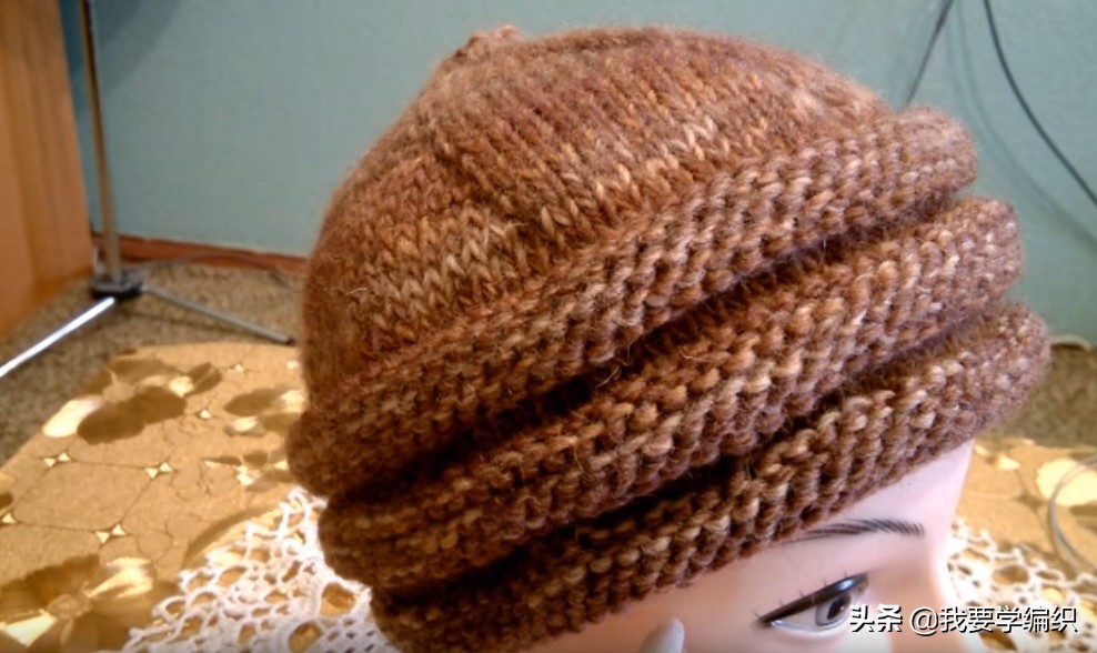 中老年妈妈冬季帽子帽顶编织教程,表达爱的简单刺绣