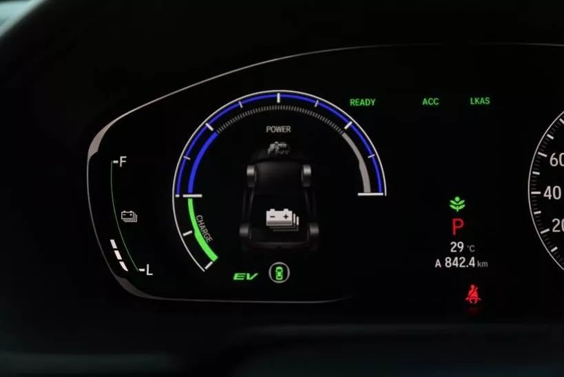 ​如何让一辆车更有高级感，雅阁说用混动