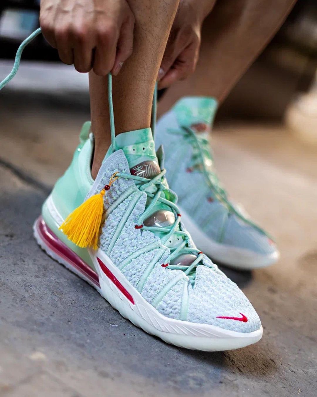 LBJ19、KT7全面升级！今年实战王者究竟会是谁？