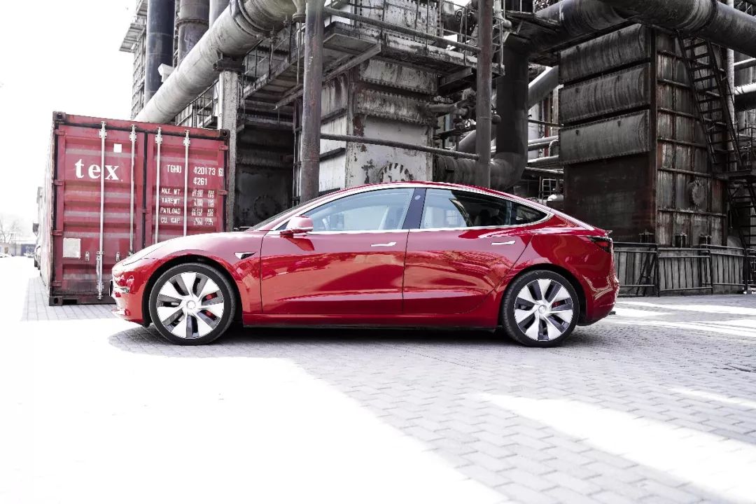 特斯拉最先进的车型是哪款,特斯拉models2021款plaid版