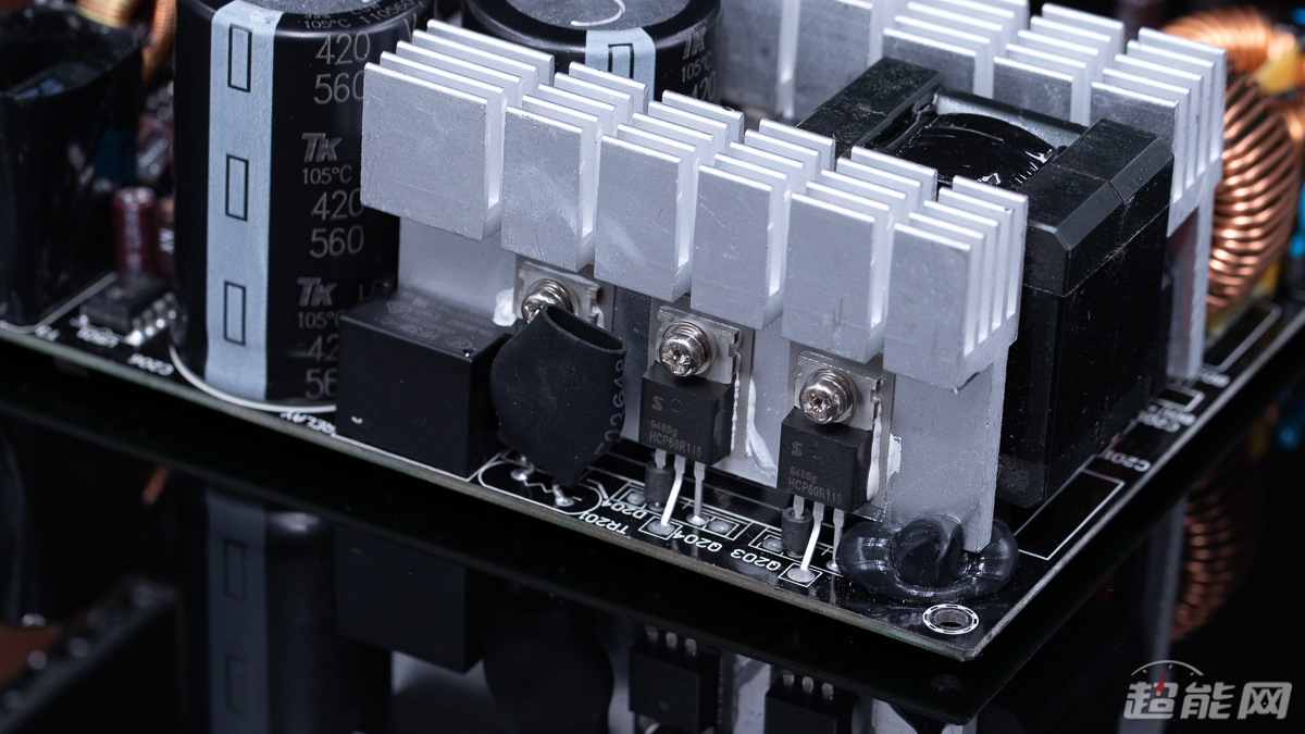 酷冷至尊500w全模组电源,酷冷至尊gtx1050atx3.0