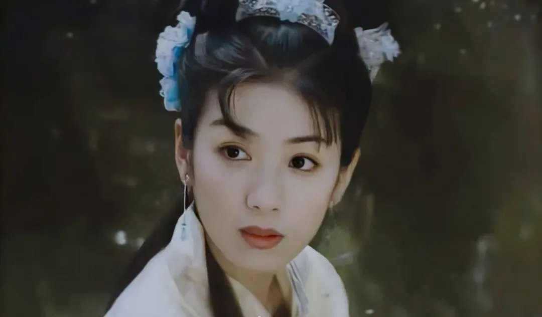 脸垮掉的女星,只能看脸不能看身材的7位女星