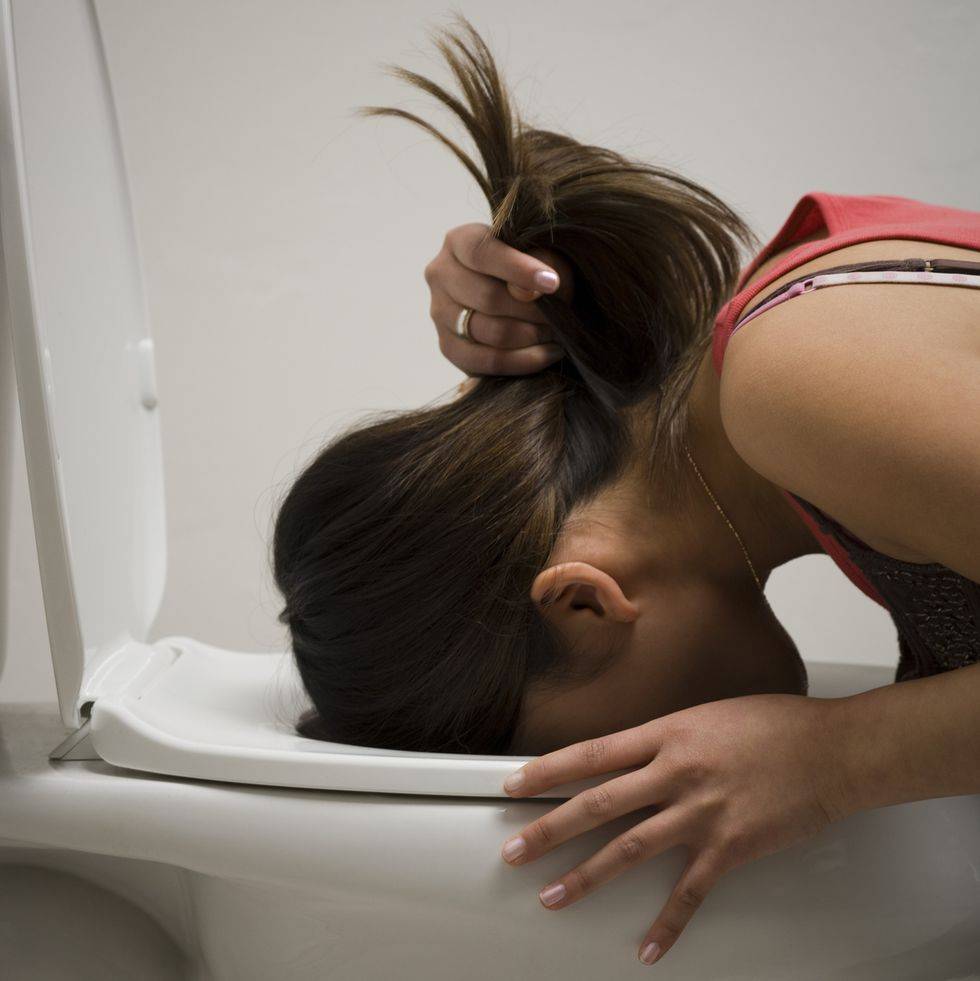 吃坏肚子上吐下泻之后怎么办,吃东西坏肚子上吐下泻怎么办