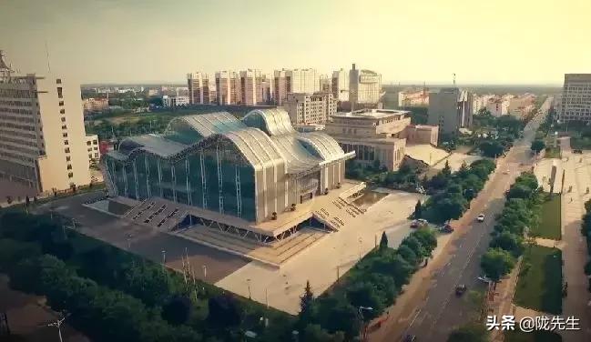 甘肃庆阳是不是副中心城市,庆阳是甘肃的一个地级市吗